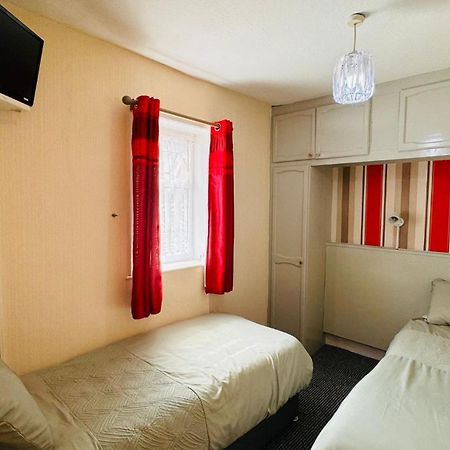 Delamere Hotel Blackpool Esterno foto